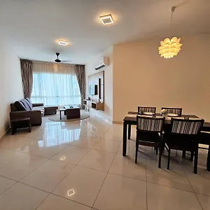 Crest Klcc Bukit Bintang By Sarah's Aparthotel